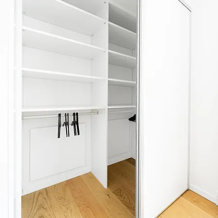 Fantastic Modern 3-br In Prime Location - 239 Appartamento *